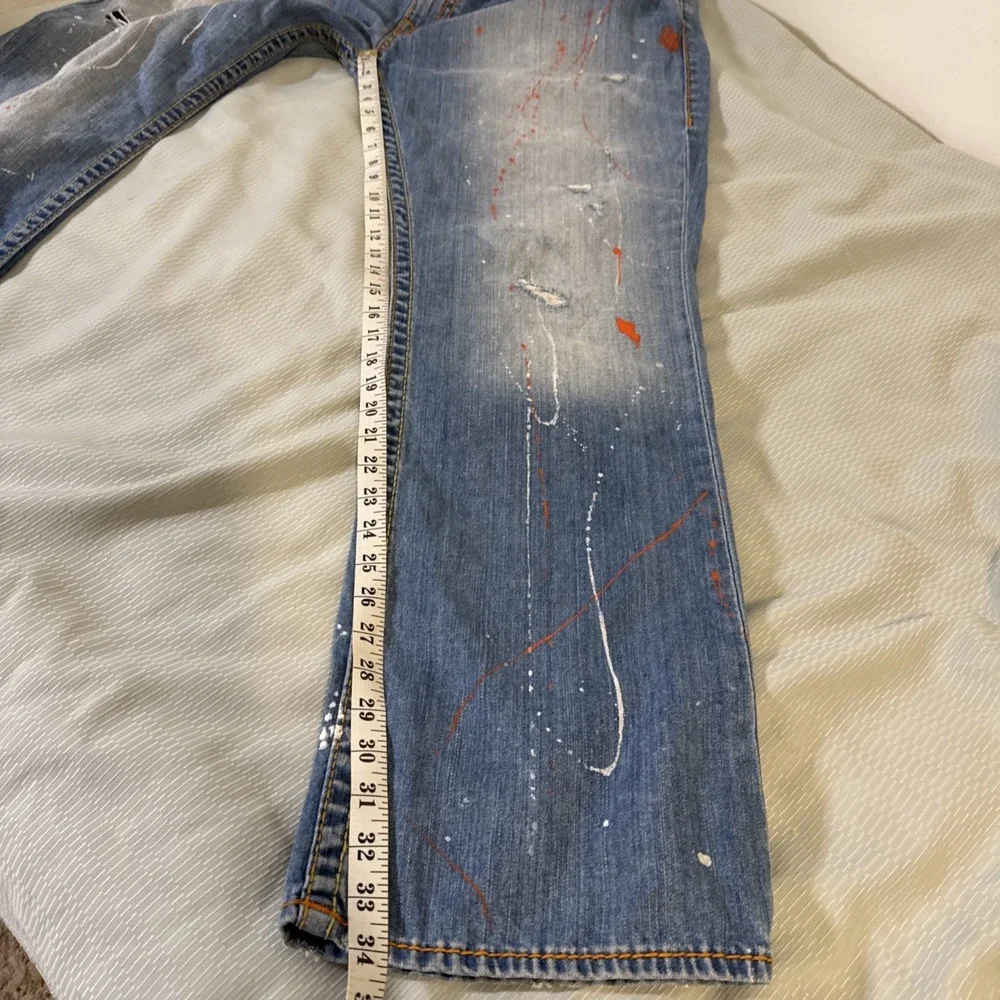 True Religion World Tour sz 42 by 34 Distressed Destroyed Ripped Painted Jeans